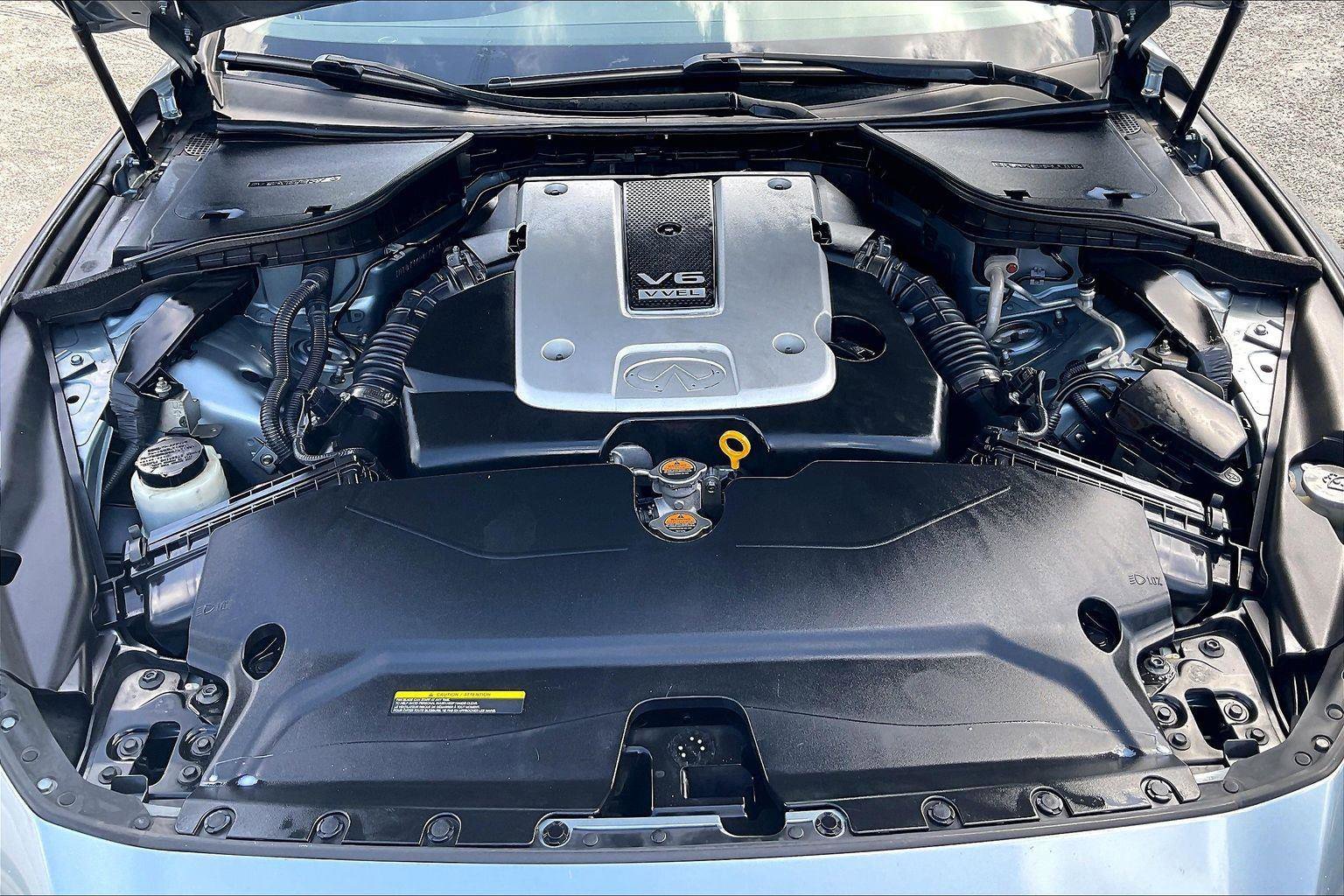 Used 2014 INFINITI Q50 Premium w/ Spare Tire Package image 30