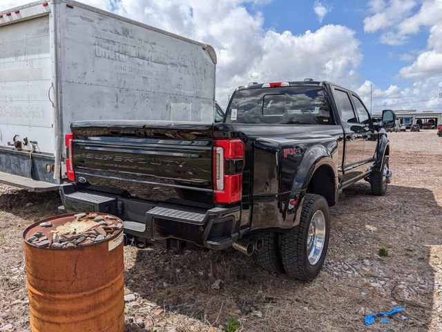 Used 2025 Ford F450 Platinum w/ FX4 Off-Road Package image 5