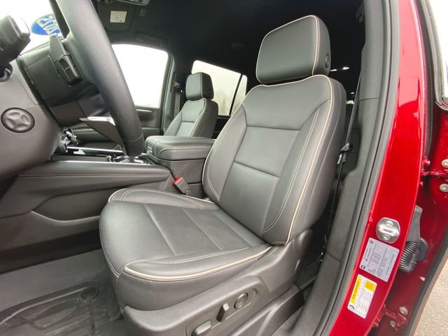 Used 2025 Chevrolet Tahoe Premier AWD/4WD image 19