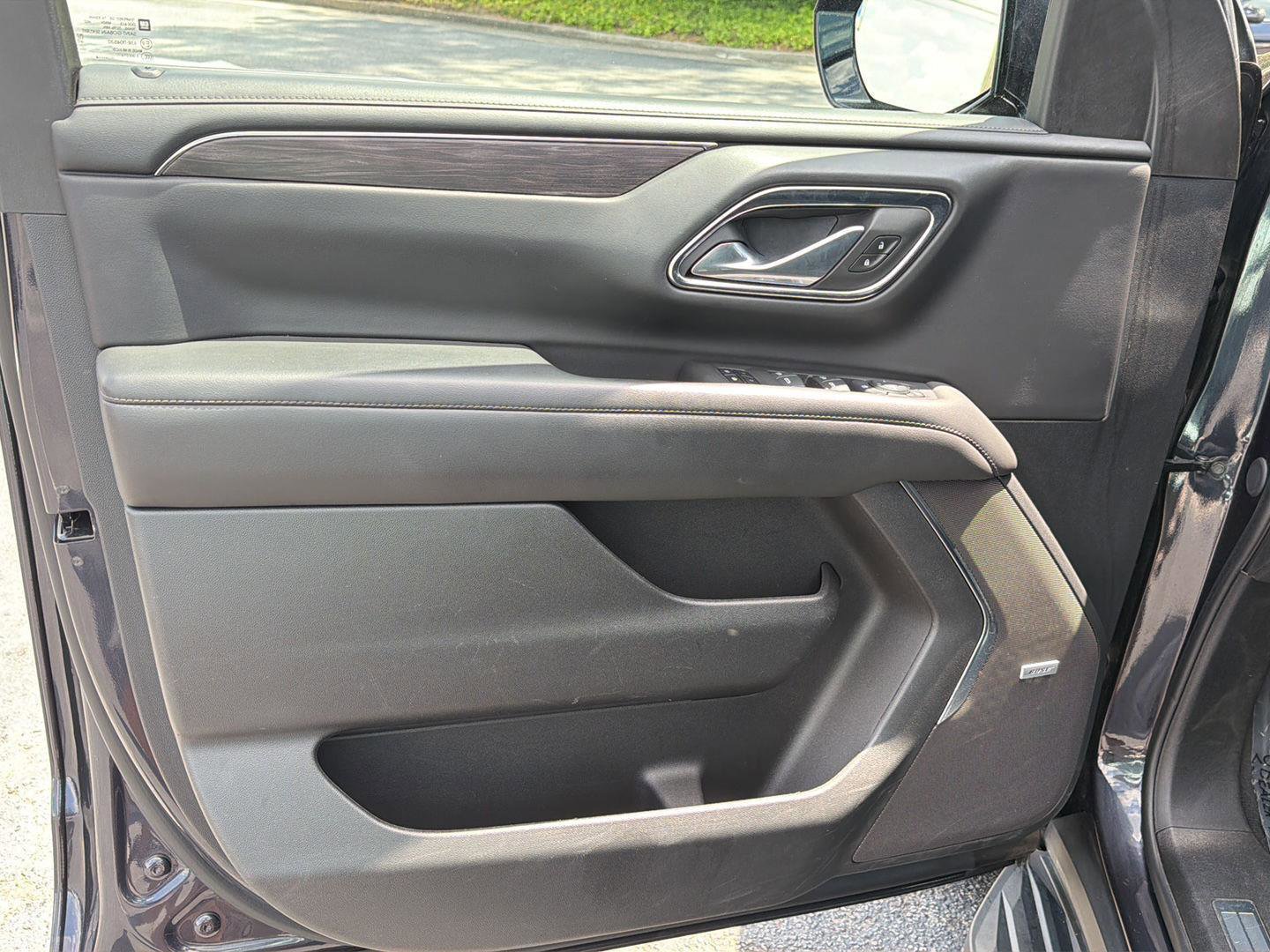 Used 2024 Chevrolet Tahoe LT AWD/4WD image 17