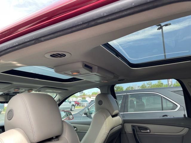 Used 2014 Chevrolet Traverse LTZ FWD image 7
