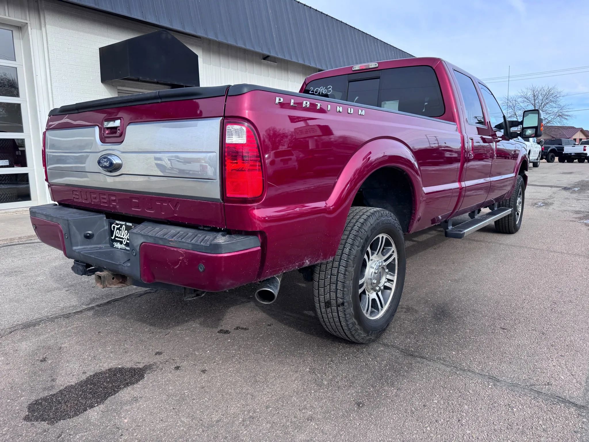 Used 2016 Ford F350 Platinum image 7