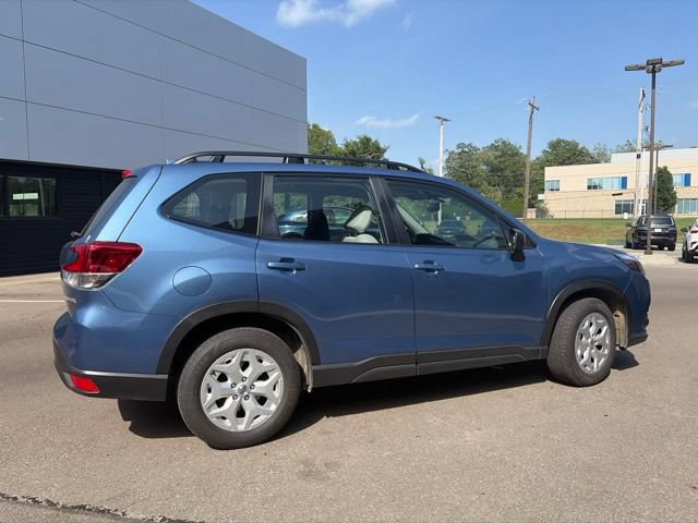 Certified 2023 Subaru Forester AWD/4WD image 3