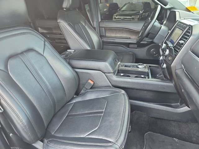 Used 2021 Ford Expedition Limited image 12