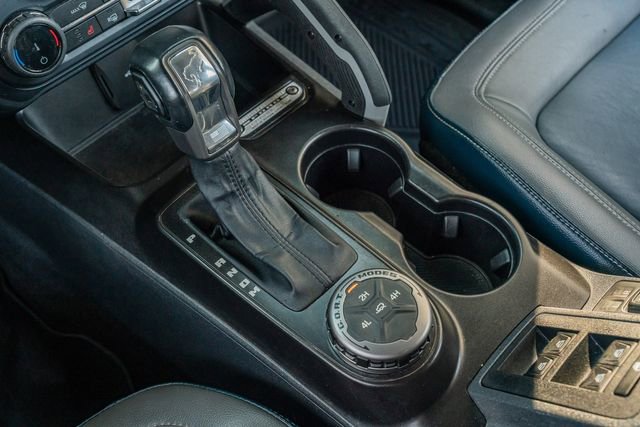 Used 2022 Ford Bronco Outer Banks image 32