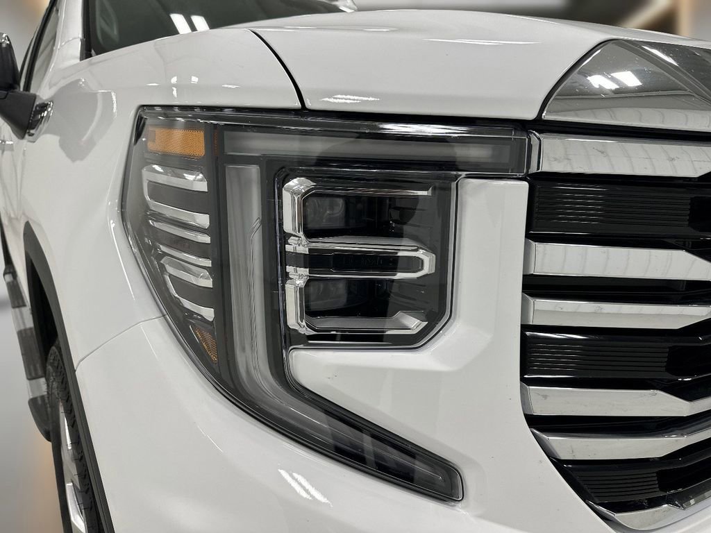 Used 2026 GMC Sierra 1500 SLT w/ SLT Premium Plus Package AWD/4WD image 10