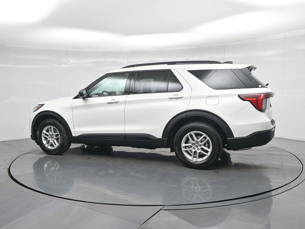 New 2026 Ford Explorer Active image 6