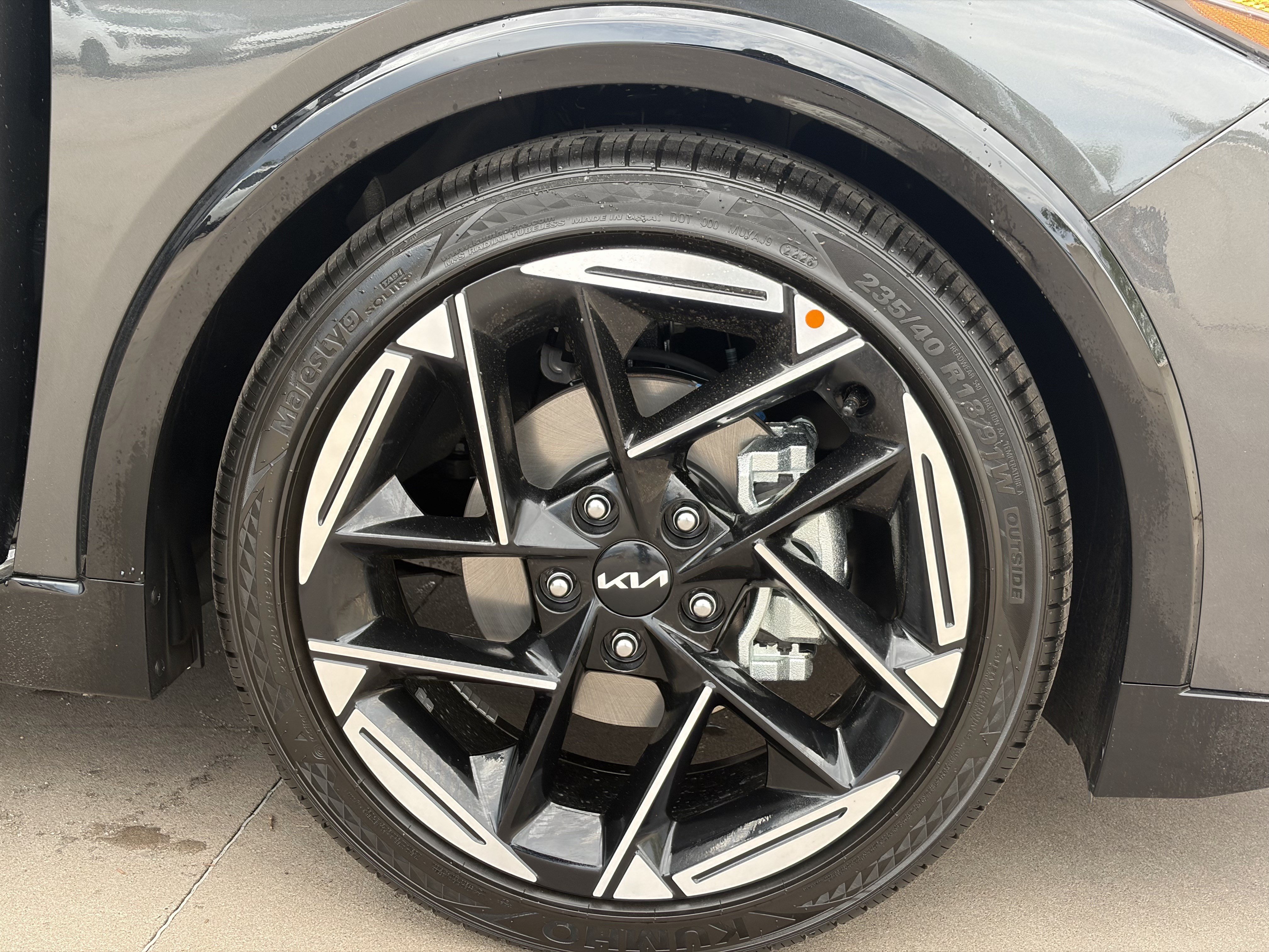 New 2026 Kia K4 GT-Line Turbo w/ GT-Line Premium Package FWD image 7