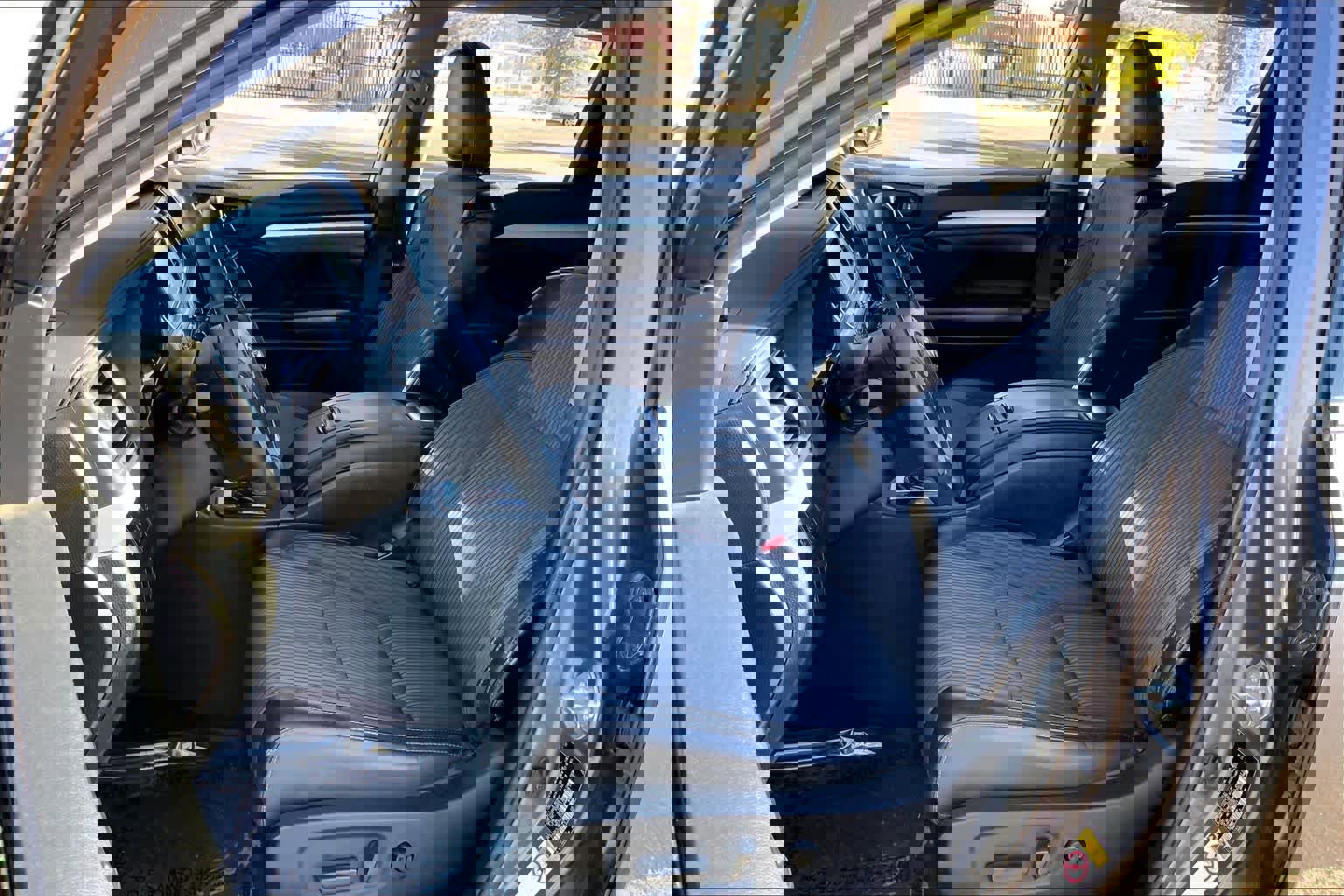 Certified 2019 Toyota Highlander LE image 8