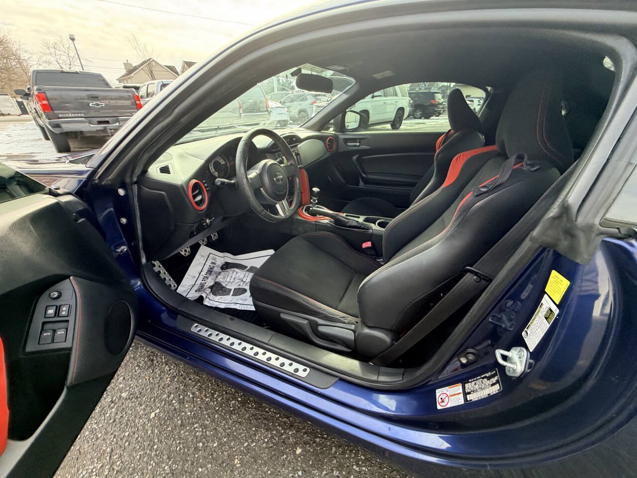 Used 2015 Scion FR-S RWD image 32