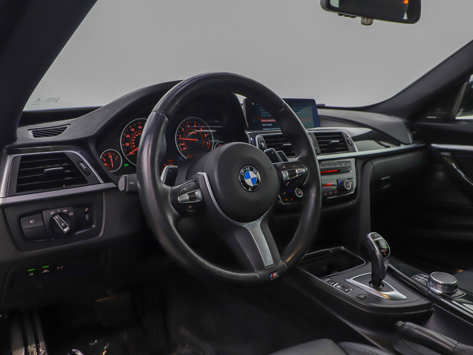 Used 2019 BMW 330i Gran Turismo xDrive w/ M Sport Package image 17