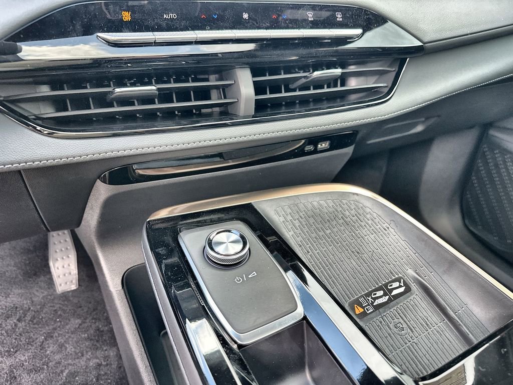 New 2026 Buick Enclave Avenir w/ Super Cruise Package image 27