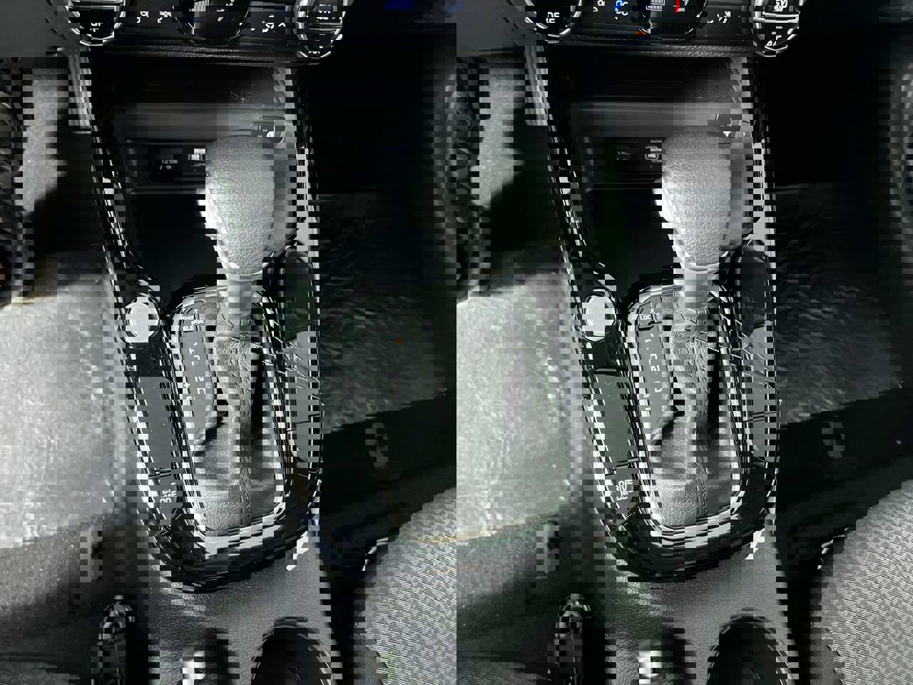 Certified 2024 Kia Soul LX w/ Option Group 015 image 22