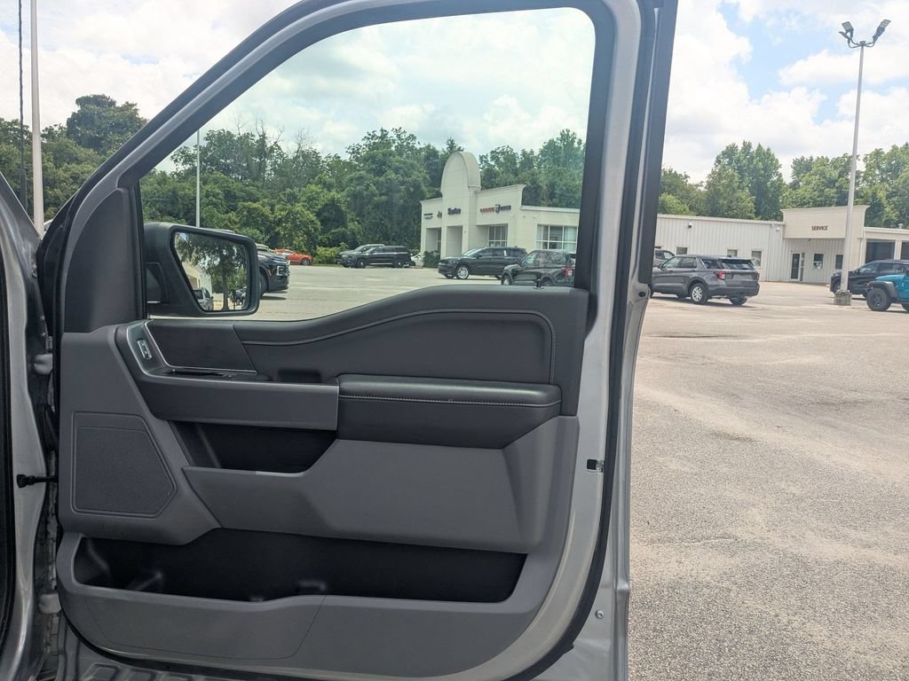 Used 2025 Ford F150 XLT w/ Equipment Group 301A Standard RWD image 30