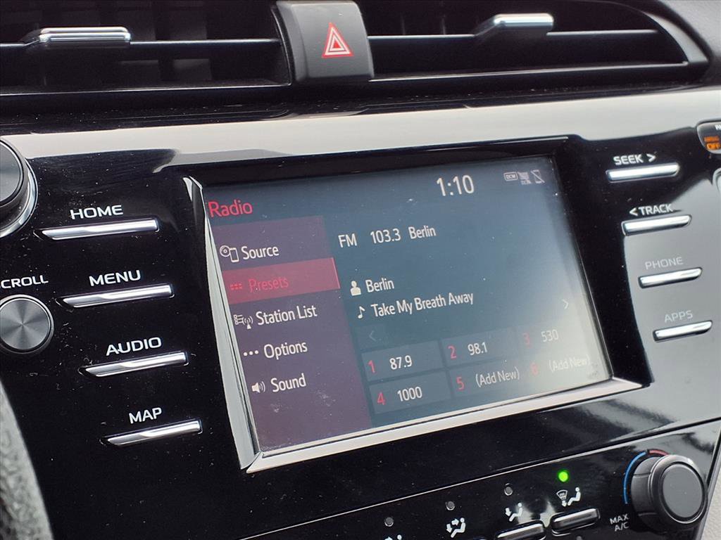 Used 2019 Toyota Camry LE image 11