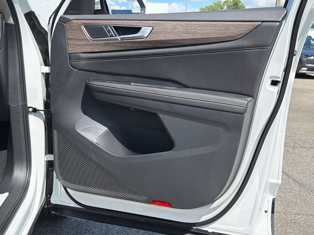 New 2026 Volkswagen Atlas SEL AWD/4WD image 8