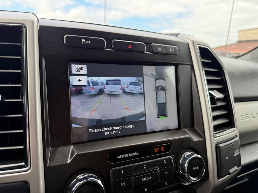 Used 2019 Ford F250 Lariat w/ Lariat Ultimate Package RWD image 35