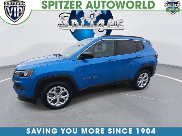 Used 2024 Jeep Compass Latitude AWD/4WD image 8