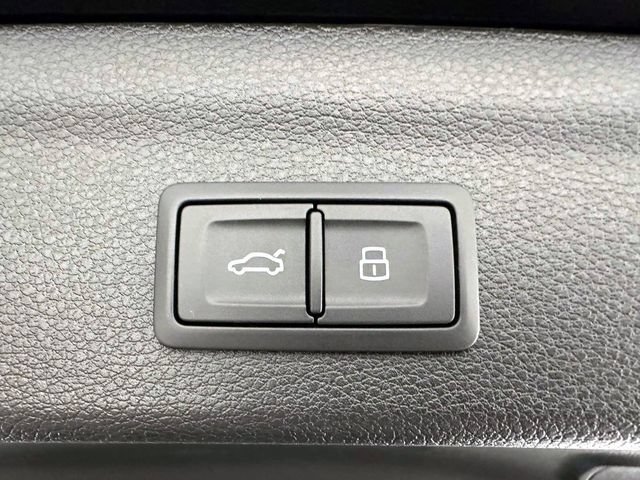 Certified 2024 Audi Q3 2.0T Premium AWD/4WD image 11