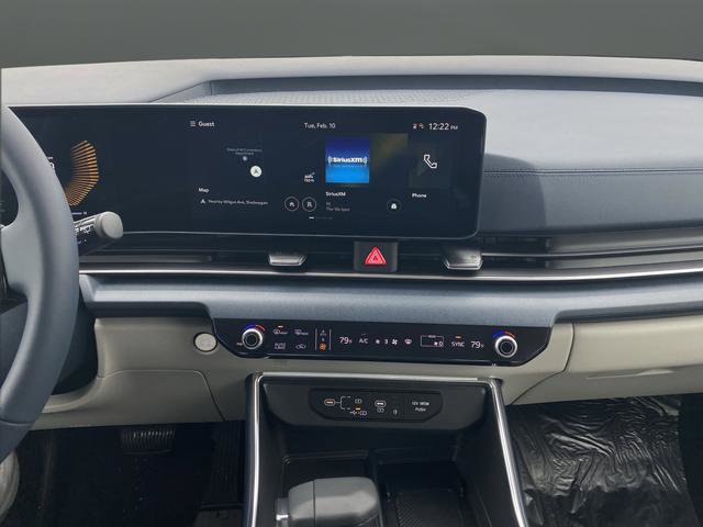 New 2026 Kia Carnival EX image 8