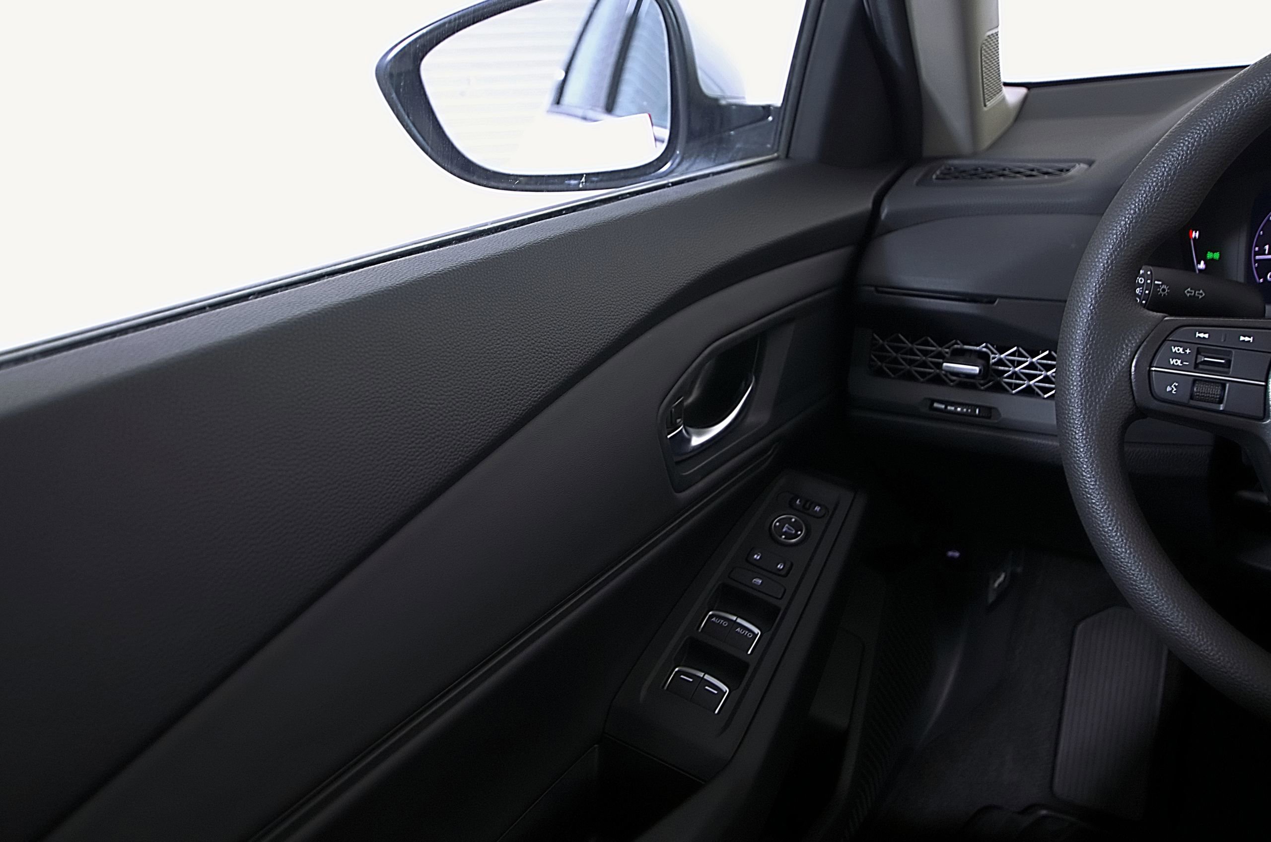 Used 2023 Honda Accord EX image 19