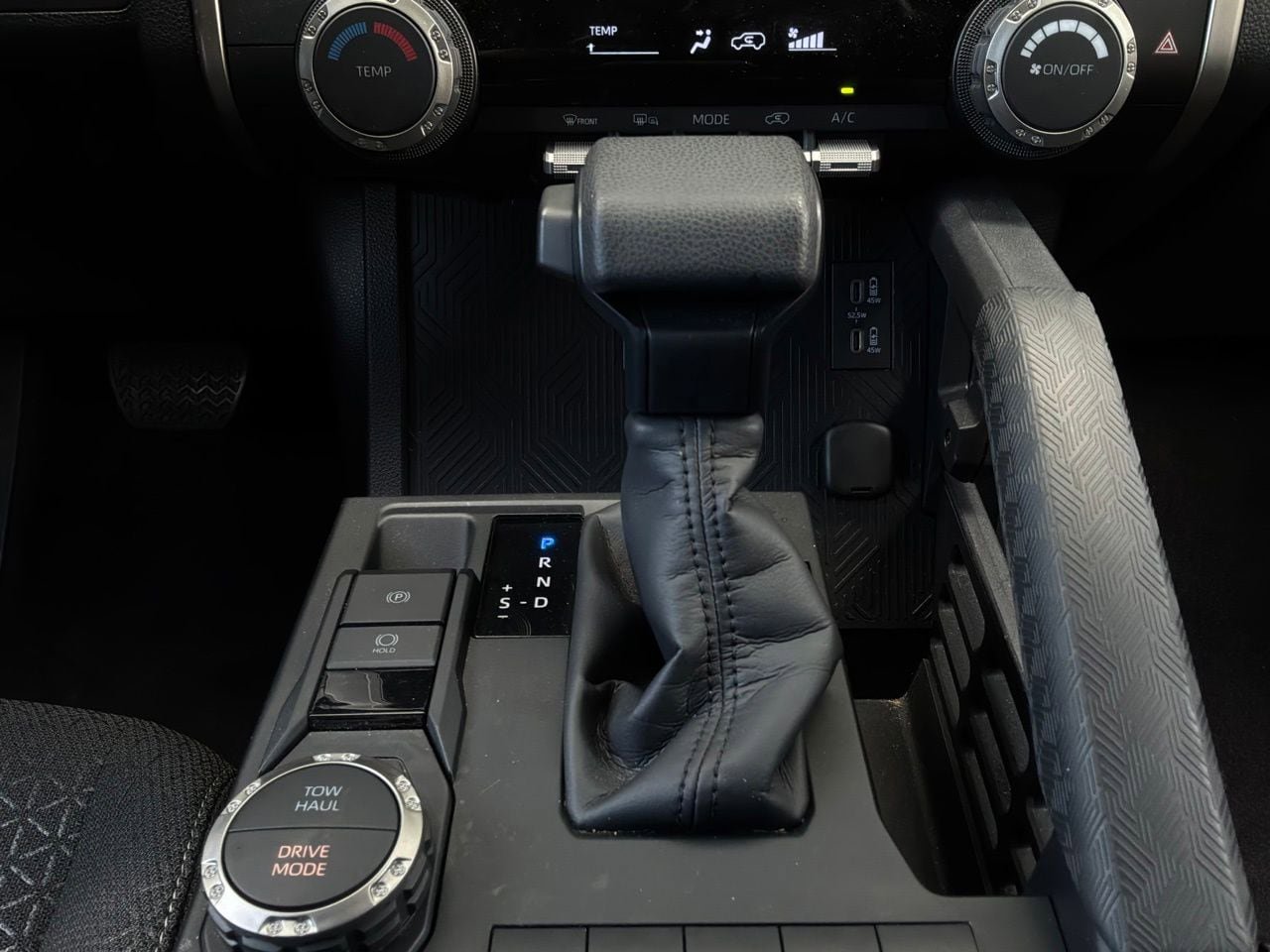 Used 2025 Toyota 4Runner SR5 RWD image 23