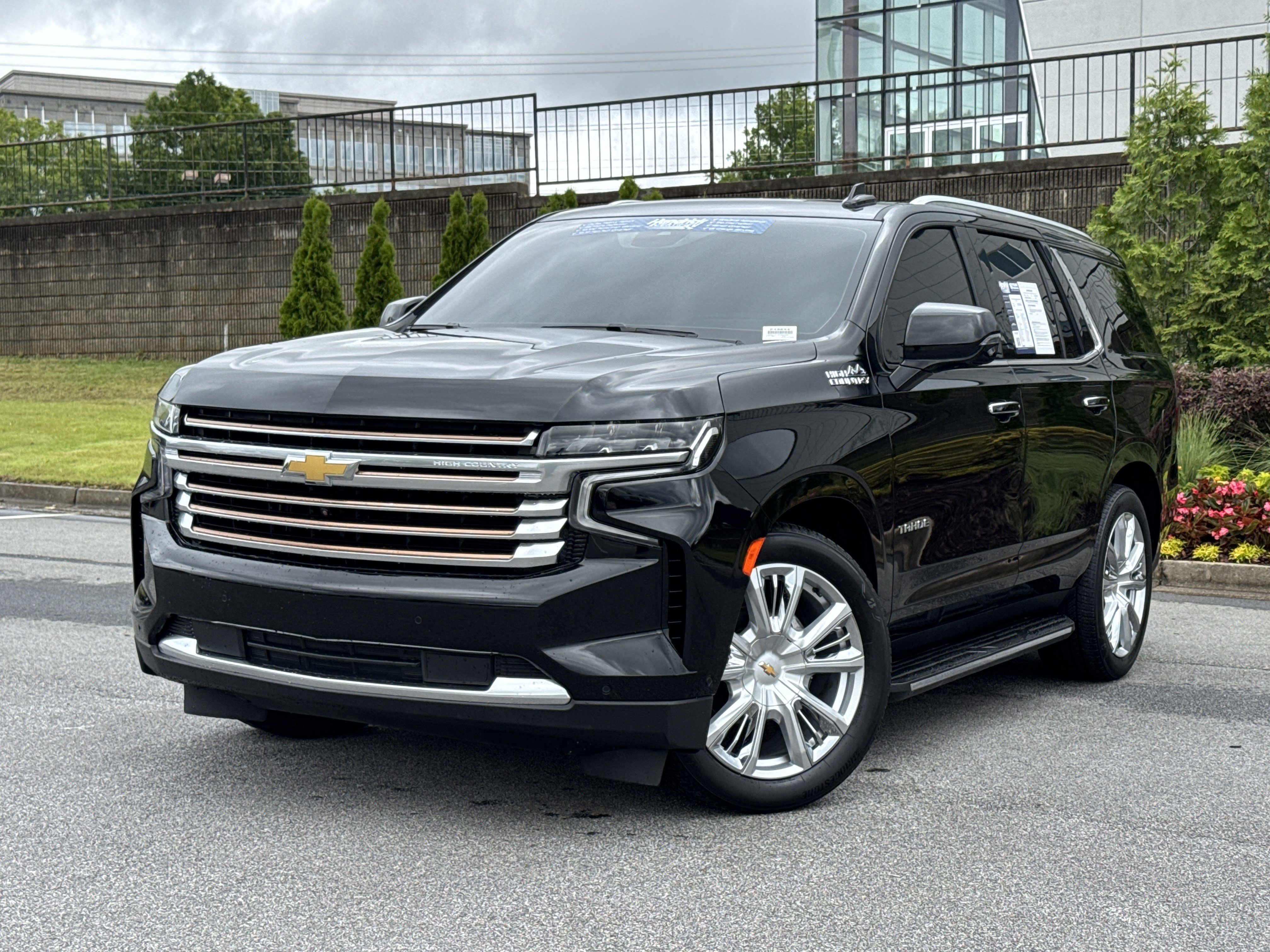 Used 2023 Chevrolet Tahoe High Country w/ Advanced Technology Package AWD/4WD image 5