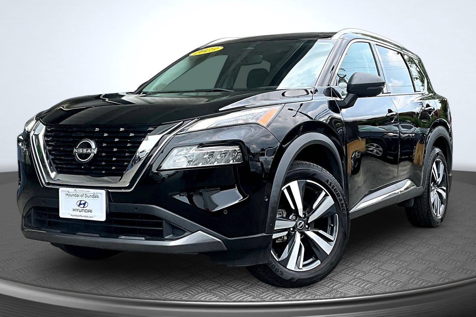 Used 2023 Nissan Rogue SL w/ SL Premium Package