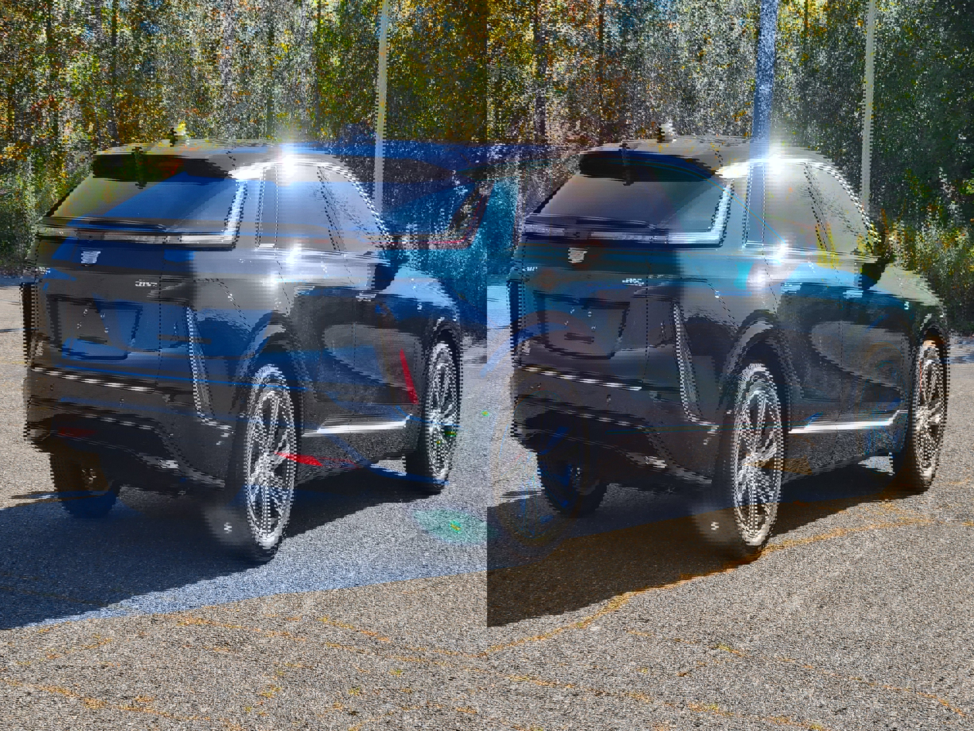 New 2026 Cadillac Lyriq Premium Luxury image 7