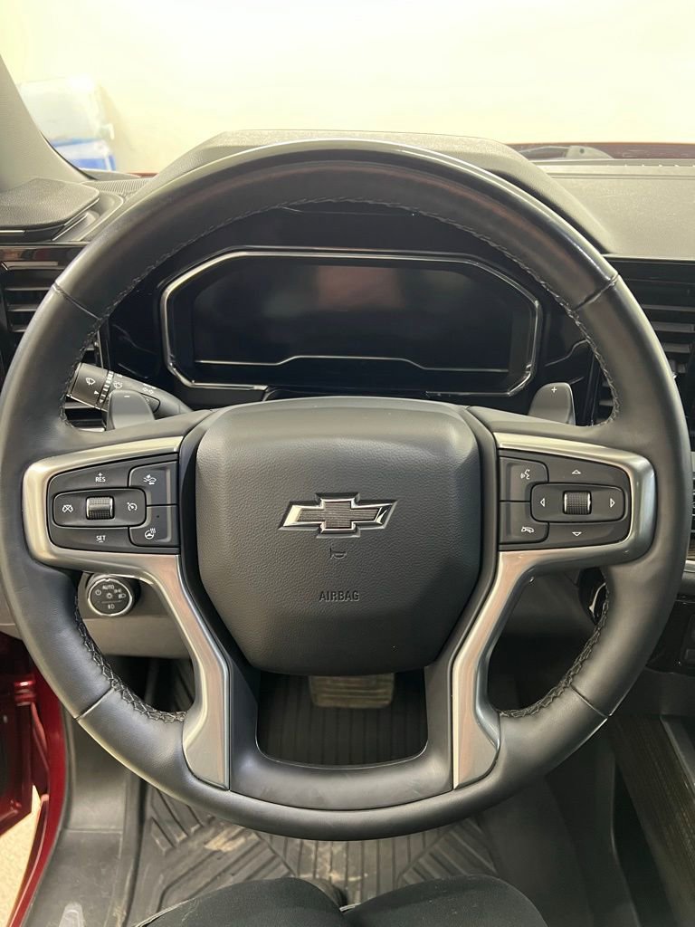 Used 2023 Chevrolet Silverado 1500 RST image 9