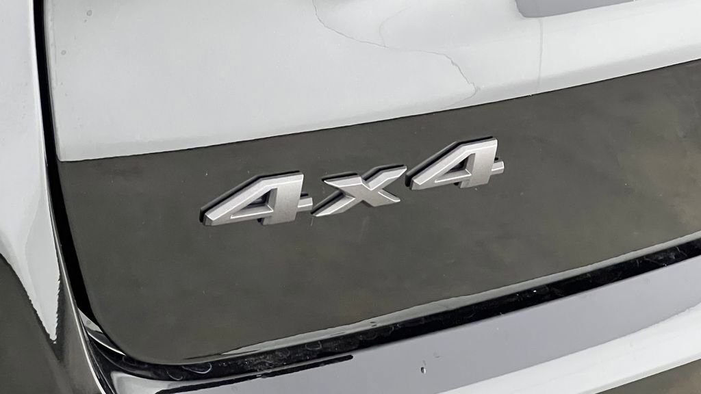 New 2026 Jeep Compass Latitude image 42