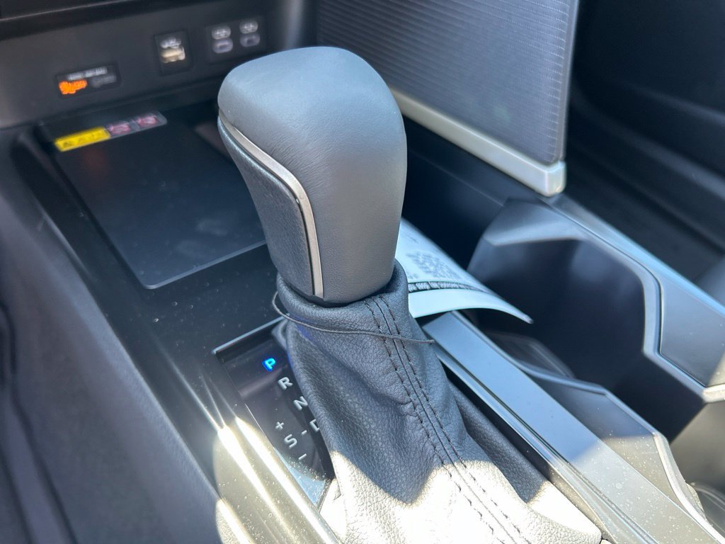 New 2026 Toyota Camry SE FWD image 22