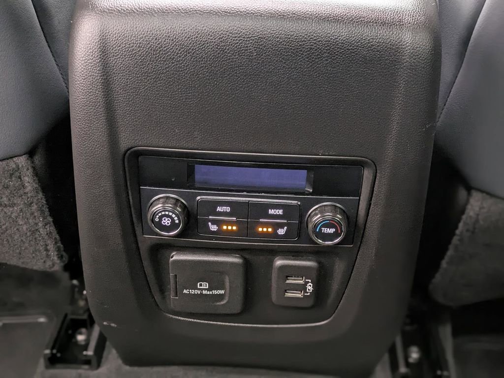 Used 2021 Buick Enclave Premium w/ Sun and Sites Package image 14