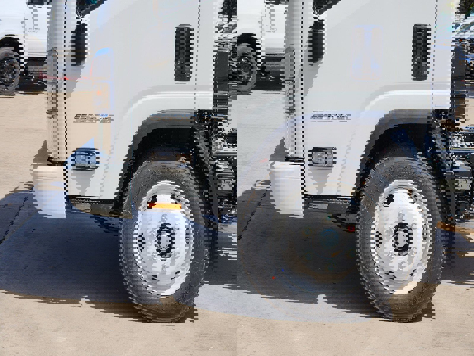 New 2025 Chevrolet Low Cab Forward 5500XG image 13