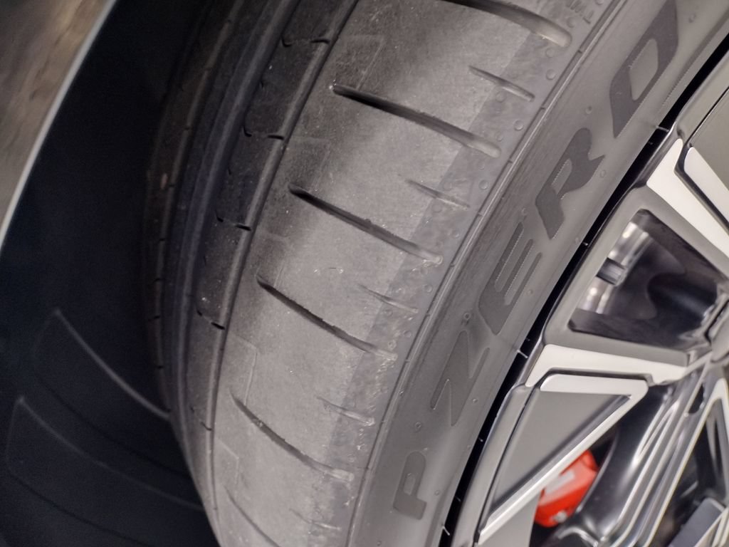 Certified 2025 Hyundai Ioniq 5 N AWD/4WD image 8