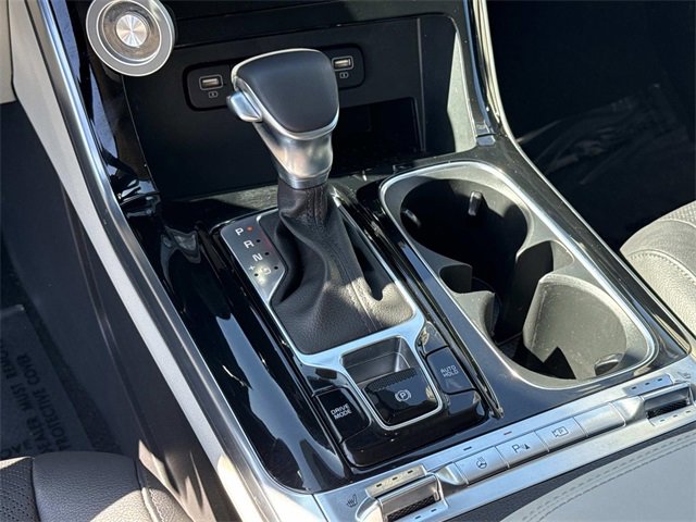 Used 2024 Kia Carnival SX Prestige image 23