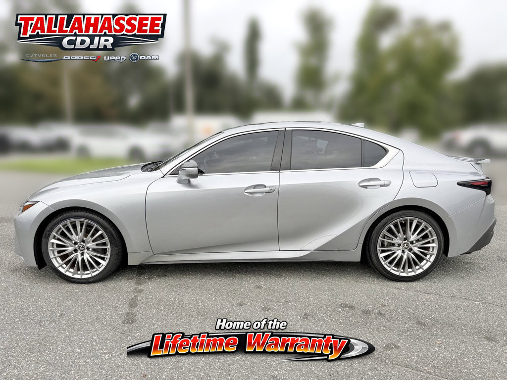 Used 2022 Lexus IS 300 w/ Premium Package RWD image 10