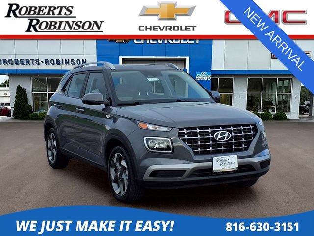 Used 2025 Hyundai Venue SEL FWD image 1