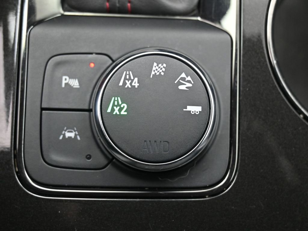 Used 2020 Chevrolet Blazer RS AWD/4WD image 32