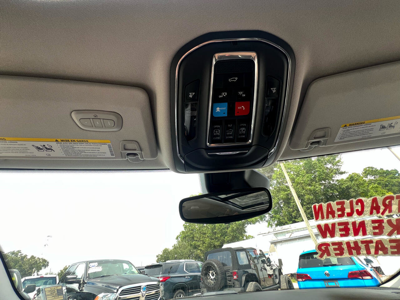 Used 2024 Jeep Grand Cherokee Limited 4xe image 16