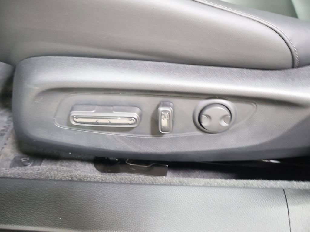 New 2025 Honda Accord Touring image 15