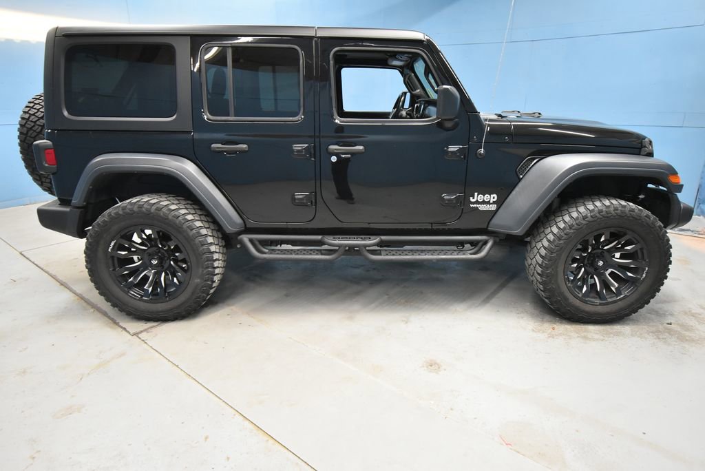 Used 2019 Jeep Wrangler Unlimited Sport S image 33