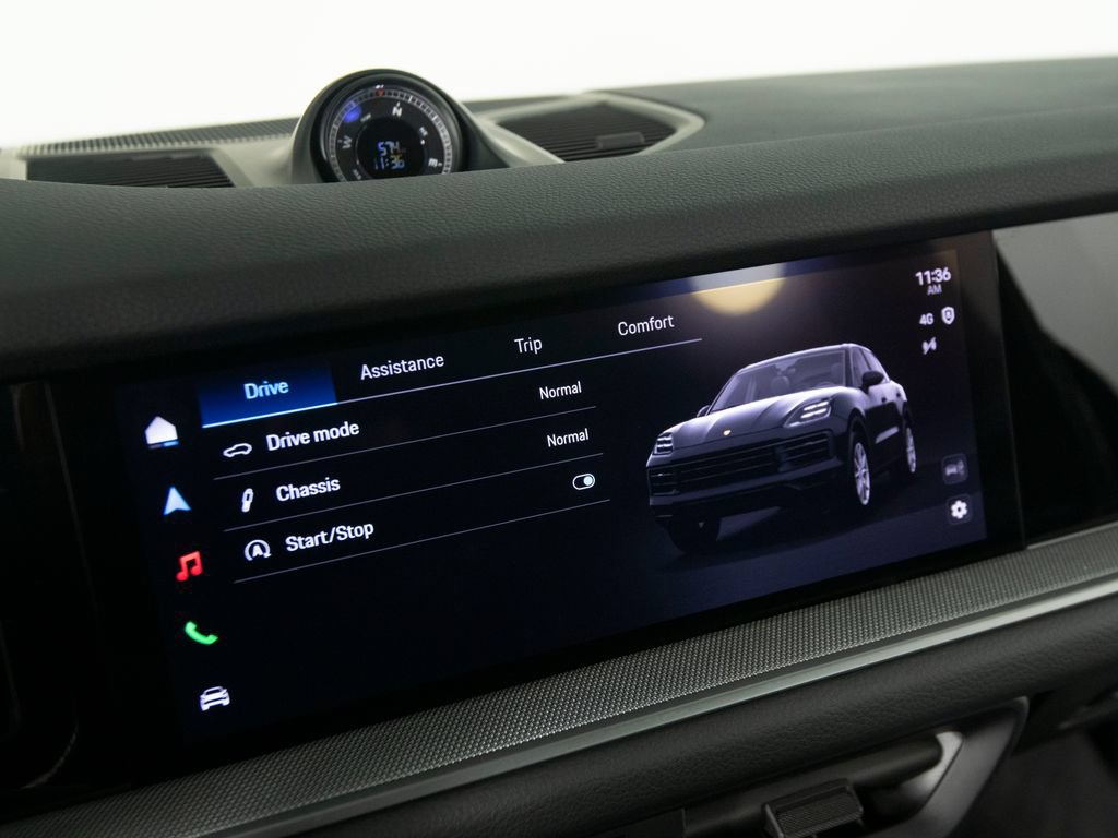 New 2026 Porsche Cayenne AWD/4WD image 29
