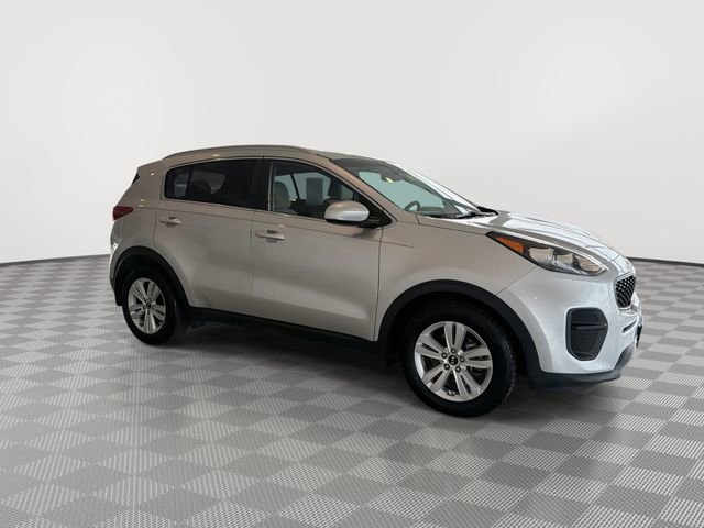 Used 2017 Kia Sportage LX w/ LX Popular Package image 13