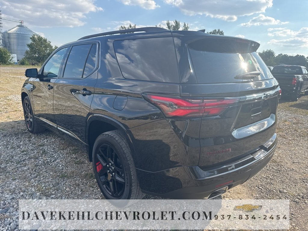 Certified 2023 Chevrolet Traverse Premier w/ Redline Edition image 3