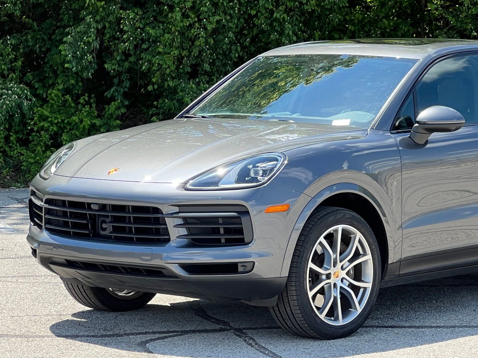 Certified 2021 Porsche Cayenne AWD/4WD image 12