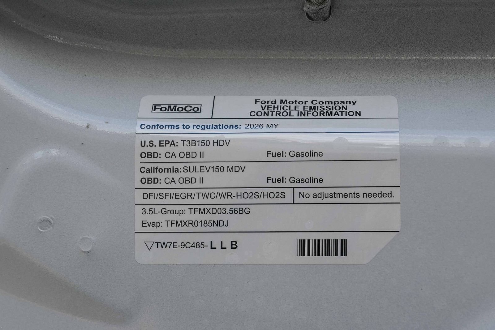 New 2026 Ford Transit 250 148 Medium Roof w/ Load Area Protection Package RWD image 32