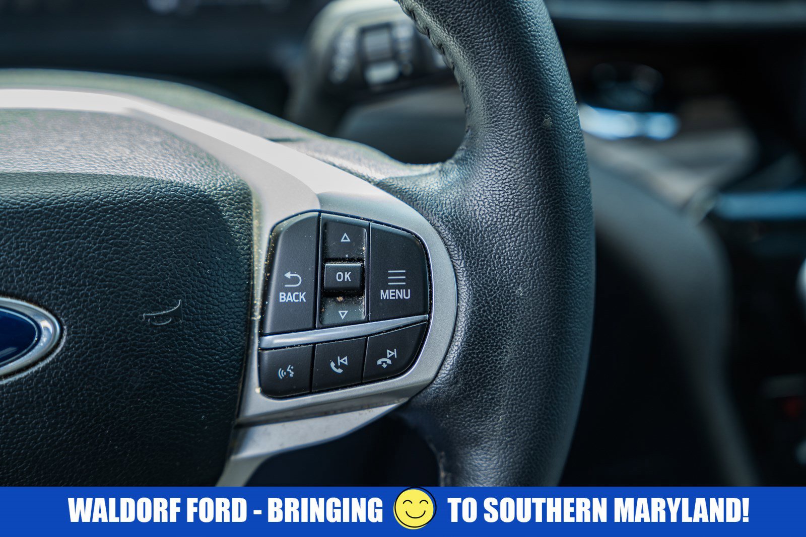 Used 2023 Ford Explorer Limited w/ Limited Technology Package AWD/4WD image 30