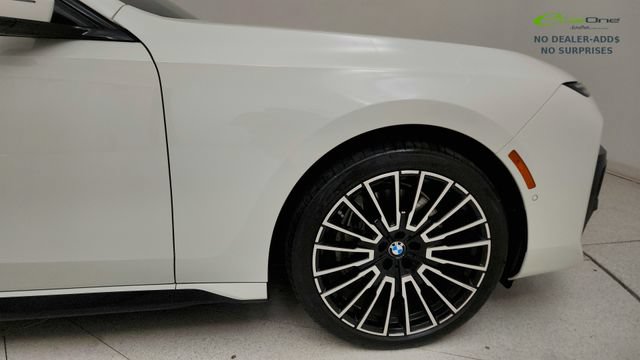 Used 2026 BMW 740i RWD image 21