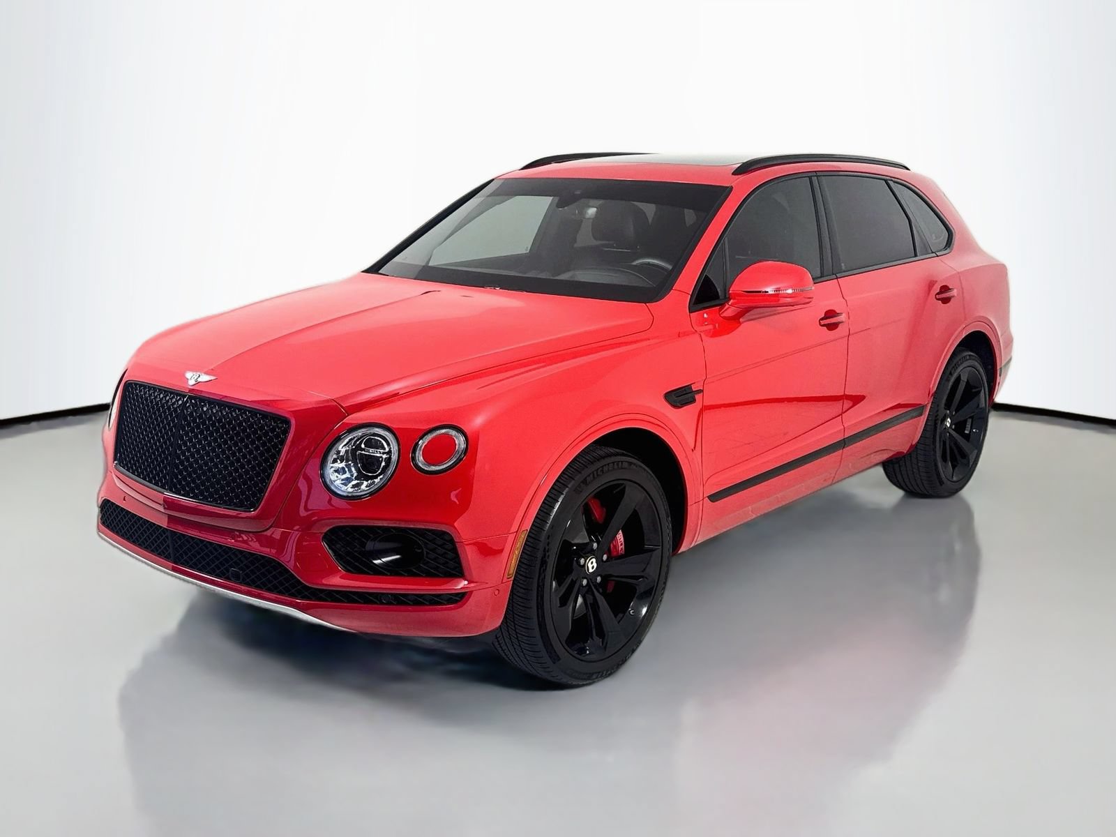 Certified 2019 Bentley Bentayga AWD/4WD image 3